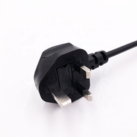 Prise électrique de type 13A 250V BS1363/A du Royaume-Uni avec câble en cuivre et PVC H05VV-F 3G1.5mm2 avec fusible