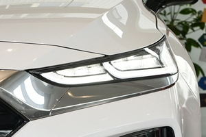 Voiture d'occasion 2020 pour Santa Fe <span class=keywords><strong>DLX</strong></span> 2WD Automatique Turbo toutes options Premium Plus SUV familial Exportation mondiale - Product Image 5