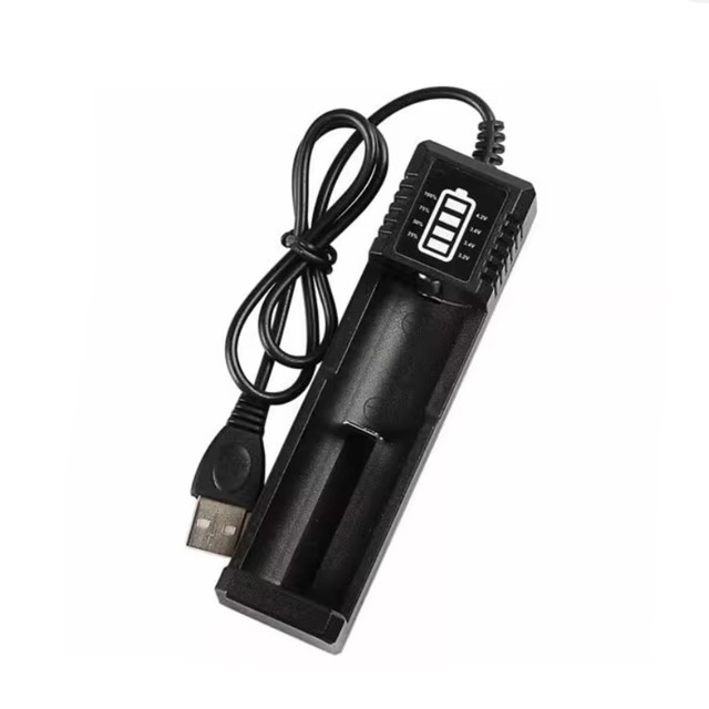 3.7V Single Slot Rechargeable Battery Charger for 26650 18650 18350 16340 14500 14000 Li-ion Battery