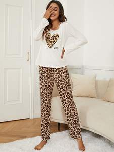 Piyama Set Motif Leopard dan Hati dengan Masker Mata, Lengan Panjang dan Celana Panjang untuk Musim Gugur, Santai dan Nyaman - Product Image 3