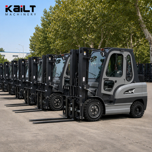 Chariot à conducteur debout à 4 roues, alimenté par batterie, 1,5 tonne, entraînement AC pour allées étroites - Product Image 3