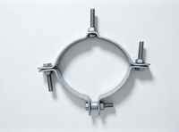Pince de fixation pour poteau électrique en acier avec boulons hexagonaux pour la distribution électrique aérienne et le fixation de câbles aériens – Vente en gros