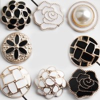 Boutons de couture luxueux et écologiques, directement de l'usine, avec perles en plastique et décoration en maille pour vêtements