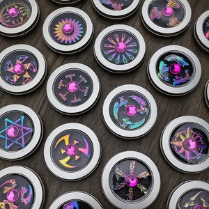 Spinner Metálico Colorido, Spinner de Dedo de Aleación, Juguete Antiestrés, Spinner de Mano para Niños y Adultos, Venta al Por Mayor - Product Image 3