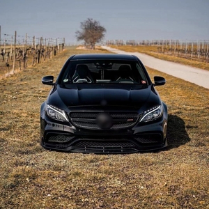 Lame de pare-chocs avant en fibre de carbone de haute qualité style B pour <span class=keywords><strong>Mercedes</strong></span> Benz Classe <span class=keywords><strong>C</strong></span> W205 C63 <span class=keywords><strong>AMG</strong></span> 2015-2018 – Amélioration du kit carrosserie - Product Image 4