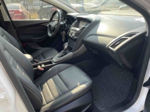 <span class=keywords><strong>Ford</strong></span> <span class=keywords><strong>Focus</strong></span> 2015 Hatchback 1.6L Automático Trend <span class=keywords><strong>Usado</strong></span> a Bajo <span class=keywords><strong>Precio</strong></span>, Inventario de Concesionario para Exportación, Autos Usados de Segunda Mano - Product Image 5