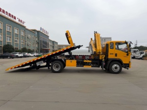 Nuovo Automezzo <span class=keywords><strong>di</strong></span> Soccorso Urbano HOWO Diesel Manuale 4x2 con Gru da 8 Tonnellate e Capacità <span class=keywords><strong>di</strong></span> Carico <span class=keywords><strong>di</strong></span> 8 Tonnellate - Product Image 4
