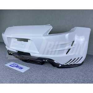 Parachoques trasero de fibra de carbono Parital estilo Vari Arising para Nissan 370Z Kit de carrocería - Product Image 3