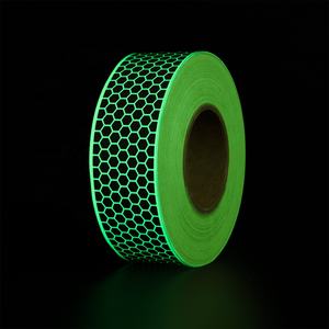 Ruban réfléchissant en <span class=keywords><strong>tissu</strong></span> <span class=keywords><strong>nid</strong></span> <span class=keywords><strong>d</strong></span>'<span class=keywords><strong>abeille</strong></span> vert fluo qui brille dans le noir, à coudre sur les vêtements - Product Image 2