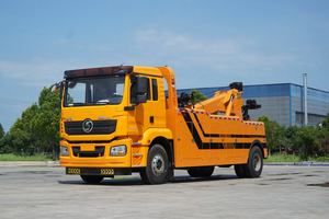 Camion de remorquage tout-terrain 4x4 CLW léger pour le dépannage de véhicules, camion de remorquage lourd - Product Image 2