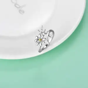 Оптовая продажа модных ювелирных изделий 925 стерлингового серебра маргаритки цветок регулируемое Открытое кольцо большого пальца