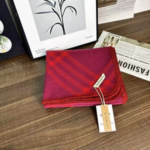 2025 hiver nouveau Style femmes Double face <span class=keywords><strong>cachemire</strong></span> synthétique britannique motif à carreaux chapeau chaud - Product Image 4