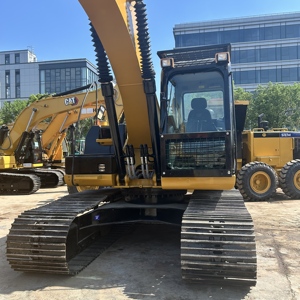 Escavatore CAT320d2 da 20 Tonnellate Usato con Valvole Idrauliche Kawasaki in Vendita a Prezzo Vantaggioso - Product Image 1