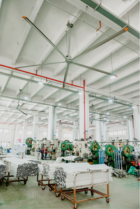 Ventilatore da Soffitto VFans Reversibile con Motore PMSM HVLS per Centri Sportivi, 6 Velocità Regolabili, Ventilatore di Raffreddamento per Stadi al Coperto - Product Image 4