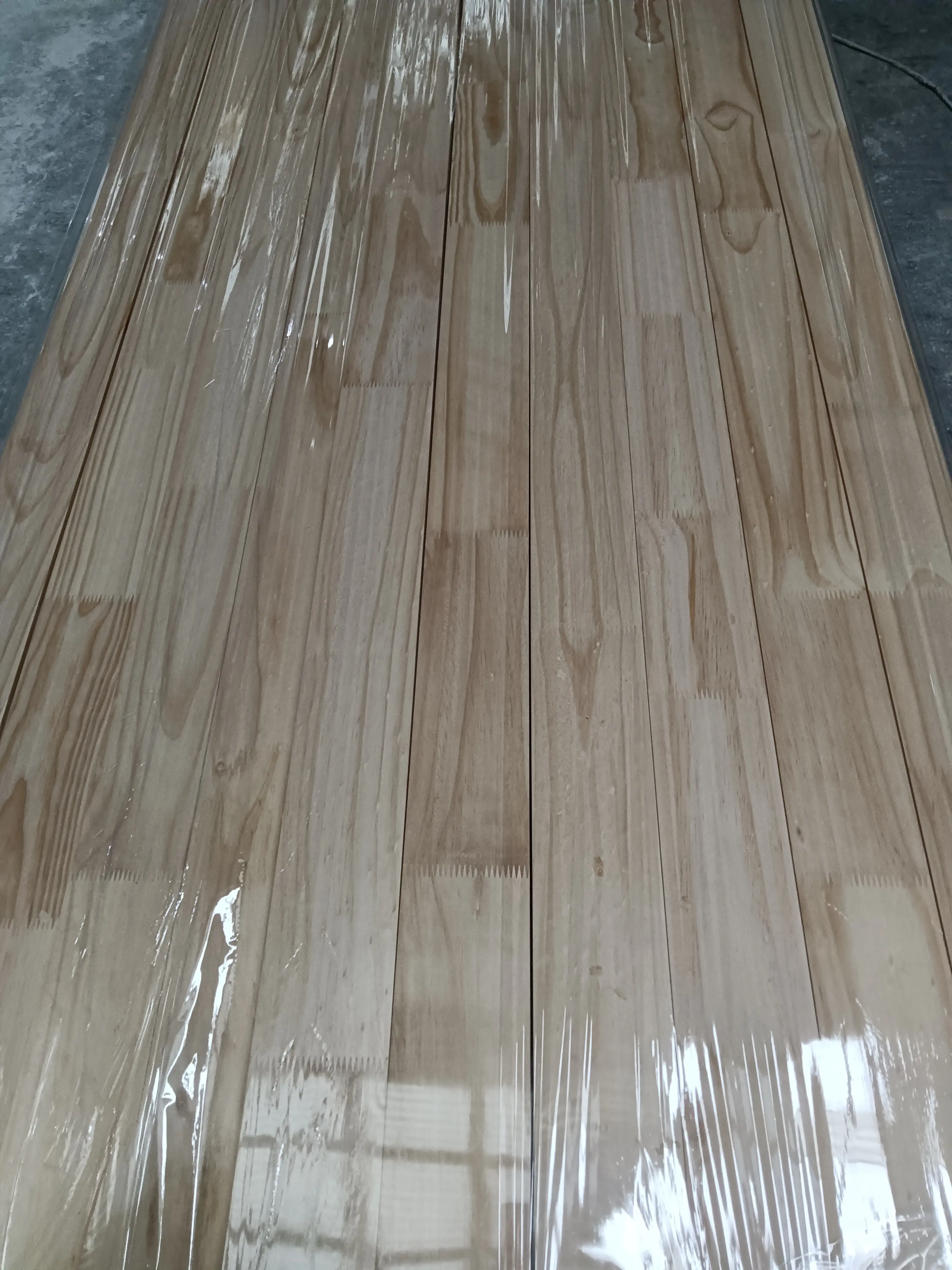Solid wood pine Paulownia wood Finger jointed board for Construct and furnitures