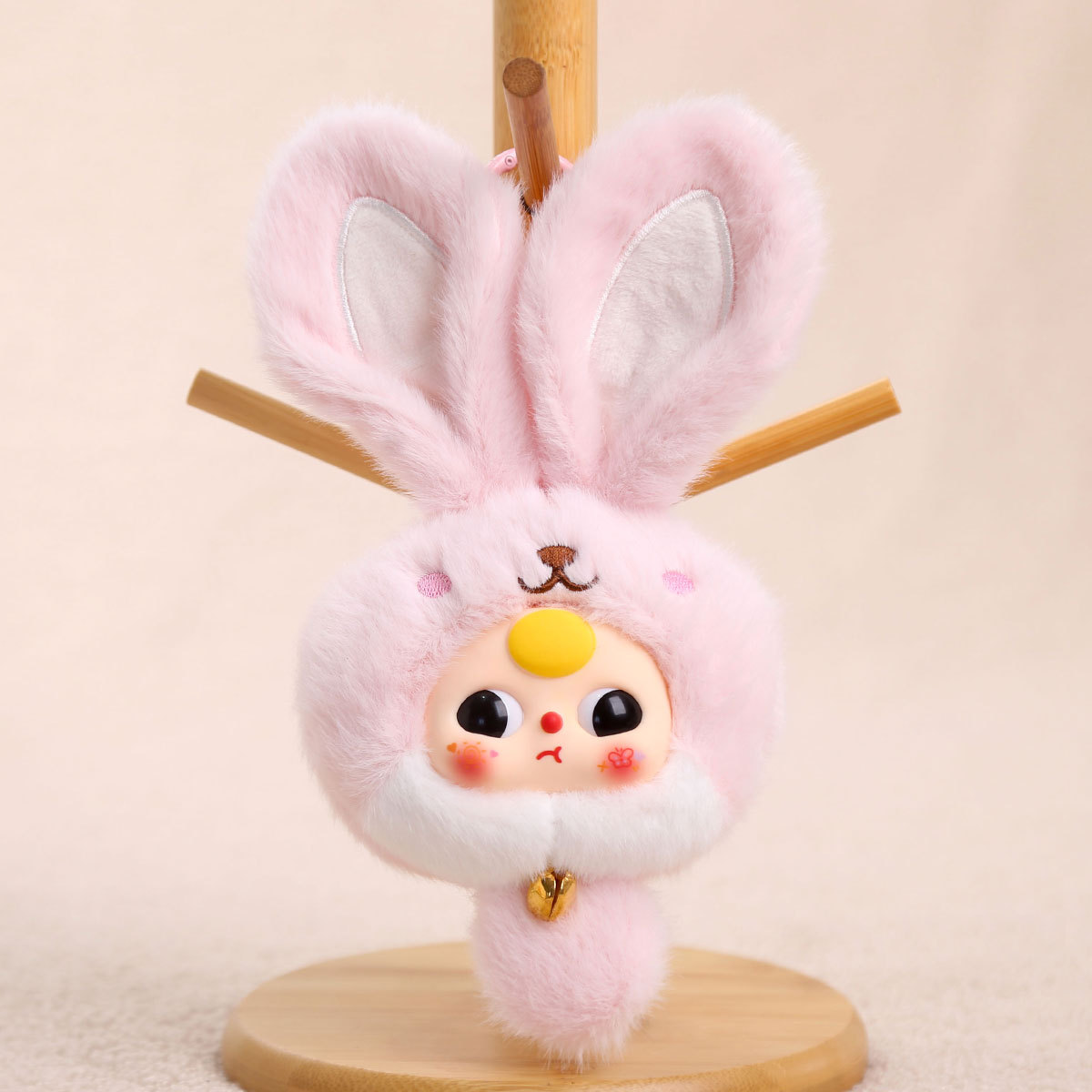 Coniglio rosa di 3 anni - 22 cm - 71 g