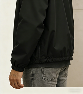 Giacca da Allenatore Personalizzata per <span class=keywords><strong>Uomo</strong></span>, Logo Personalizzabile, Taglie Grandi, Giacca Antivento Nera Semplice - Product Image 3