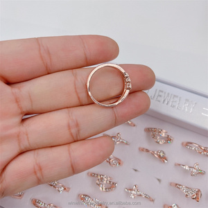 Di alta qualità oro rosa da donna anello con diamanti Set anello europeo colore semplice oro argento rosa gioielli all'ingrosso - Product Image 6