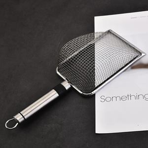 Pala para caca de perro portátil reutilizable ecológica de acero inoxidable con malla de filtro de agujero pequeño para suministros para mascotas y arena para gatos - Product Image 6