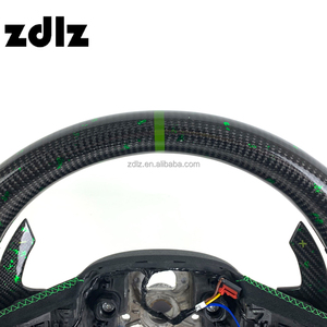 Volante de Fibra de Carbono Forjado Personalizado para <span class=keywords><strong>Audi</strong></span> Q3 Q5 Q7 Q8 Q5L Q7L RSQ7 QSQ5 RSQ8 <span class=keywords><strong>RSQ3</strong></span> SQ5 A5 A6 A7 con Levas de Cambio - Product Image 4