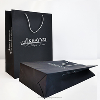 Sacs d'Emballage en Carton Noir Personnalisés avec Logo Imprimé, Sacs Cadeaux en Papier Noir pour Vêtements avec Poignée