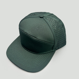 Gorra Snapback Deportiva de Hip Hop Personalizada con 6 Paneles, Perforaciones Láser, Visera Plana, Resistente al Agua, con Logotipo Personalizado - Product Image 4