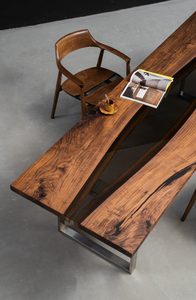 Tavoli da Pranzo in Legno Massello di Noce Nero Nordamericano con Bordo Naturale e Vetro - Product Image 4