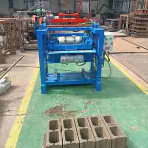Macchinario Automatico Compatto per la Produzione di Blocchi e Mattoni, 2500 Pezzi all'Ora, Macchina per Mattoni Forati da 6 Pollici, Macchina per Mattoni in Cemento - Product Image 3