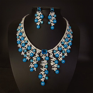 Conjunto de Collar y Pendientes Románticos para Mujer, Chapado en Platino, con Circonita Azul Esmeralda, Corte Esmeralda, Aleación de Cobre, para Compromiso y Boda - Product Image 2