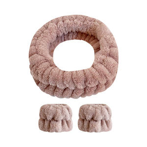 Juego <span class=keywords><strong>de</strong></span> Tres Piezas <span class=keywords><strong>de</strong></span> Diadema y Muñequera Suaves para Lavado Facial Diario para Mujeres y Niñas - Product Image 4