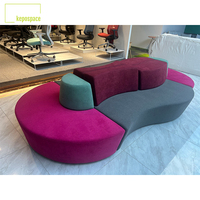 Ensemble de canapés modernes pour espaces publics (bureaux, hôtels, hôpitaux), section en tissu avec mousse haute densité