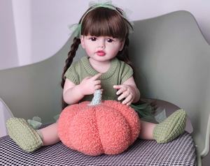 Poupée réaliste pour filles de <span class=keywords><strong>3</strong></span> <span class=keywords><strong>ans</strong></span> et plus, anatomiquement correcte, jouet de jeu de rôle, poupée de mode, boîte cadeau - Product Image 3
