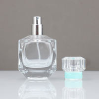 Vente en gros de flacons de parfum vides en forme de diamant de 50 ml, contenants en verre écologiques avec logo personnalisé et boîte cadeau