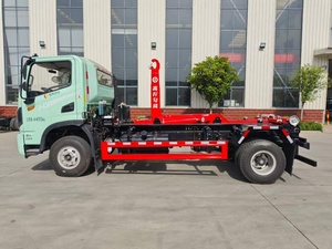 Camion poubelle Foton de 16 mètres cubes avec benne à bras articulé, camion poubelle à bras articulé avec benne basculante pour déchets - Product Image 3