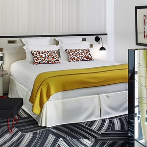 Ensemble de meubles de chambre d'hôtel en panneaux de bois, solution design haut de gamme pour hôtels et resorts de luxe - Product Image 5