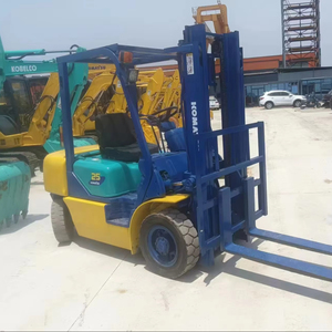 Chariot élévateur Toyota d'occasion de bonne qualité, 2,5 tonnes, 90 % neuf, moteur, pompe, roulement, boîte de vitesses d'origine japonaise certifiés EPA CE - Product Image 2