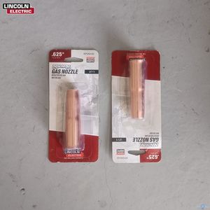 Boquilla de gas Lincoln Electric Magnum de 0.625 pulgadas (15.9 mm) chapada en cobre para soldadura MIG - Product Image 3