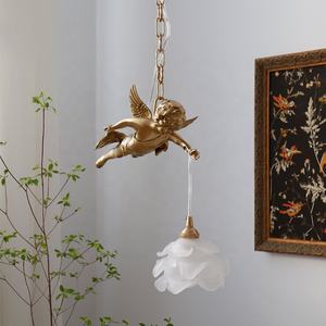 Lámpara de Araña de Latón Estilo Vintage Francés, Lámpara de Noche, Lámpara de Ventana Flotante, Lámpara Colgante de Cristal y Latón de Lujo - Product Image 4