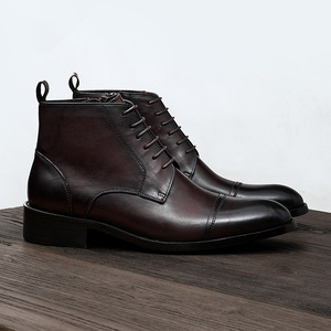 Bottes à lacets en cuir véritable pour hommes, bout rond, talon plat, isolantes, style Martin, pour affaires et occasions formelles, hiver - Product Image 1