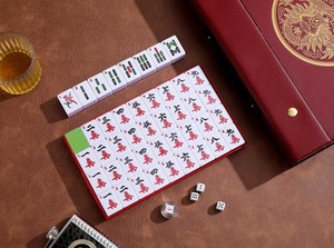 Kit de Mahjong à Grandes Tuiles Faits Main, Facile à Manipuler, Motif Dragon Phénix, Traditionnel Chinois, avec Étui de Transport Portable pour Seniors et Débutants - Product Image 2