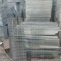 Caillebotis en acier à persiennes en métal personnalisé 1500mm HDG Grilles d'égout de sol en acier inoxydable Fabricant coréen pour la décoration