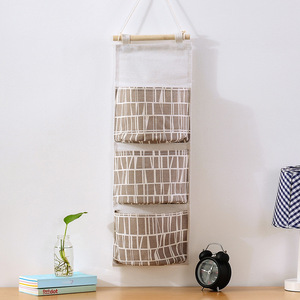 Sac suspendu créatif en coton et lin à 3 compartiments, sac de rangement mural avec trois poches. - Product Image 3