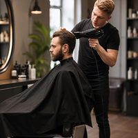 Capes de Barbier Durables Marron Foncé Personnalisées avec Logo Imprimé ou Brodé, Faible MOQ, pour Salon de Coiffure et Barbier