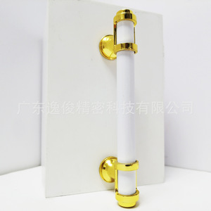 Manija de aluminio chapada en oro para armario 8011, diseño contemporáneo y duradero para uso en gabinetes - Product Image 5
