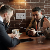 Prise double 13A avec interrupteur Bingoelec UK, double USB A+A 20W à charge rapide, en plastique PC, vente en gros à prix réduit, prise de courant UK