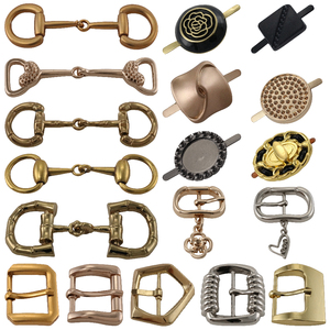 Chaussures <span class=keywords><strong>en</strong></span> <span class=keywords><strong>laiton</strong></span> avec alliage de zinc et logo personnalisé Accessoires dorés Clip à ardillon Boucles de chaussures de décoration <span class=keywords><strong>en</strong></span> cristal Boucles <span class=keywords><strong>en</strong></span> métal - Product Image 2