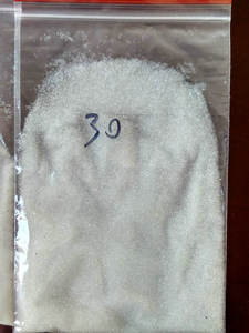 Panneaux <span class=keywords><strong>de</strong></span> signalisation routière <span class=keywords><strong>de</strong></span> qualité industrielle 1.8 perles <span class=keywords><strong>de</strong></span> <span class=keywords><strong>verre</strong></span> à indice réfléchissant SIO2 panneaux d'avertissement réfléchissants légers <span class=keywords><strong>microbilles</strong></span> <span class=keywords><strong>de</strong></span> <span class=keywords><strong>verre</strong></span> - Product Image 2