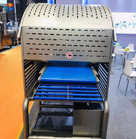 Machine industrielle de découpe d'angle du saumon pour sashimi, utilisée en usine de transformation du poisson, contrôlée par PLC, 250 pièces/min