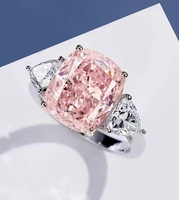 Bague de fiançailles pour femme en diamant de laboratoire, trois pierres, taille princesse, certifiée BLZ IGI CVD HPHT.
