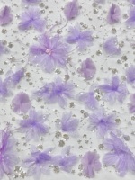 Tulle léger 2026 avec fleurs 3D, sequins, perles et accents de plumes pour la confection de robes de soirée